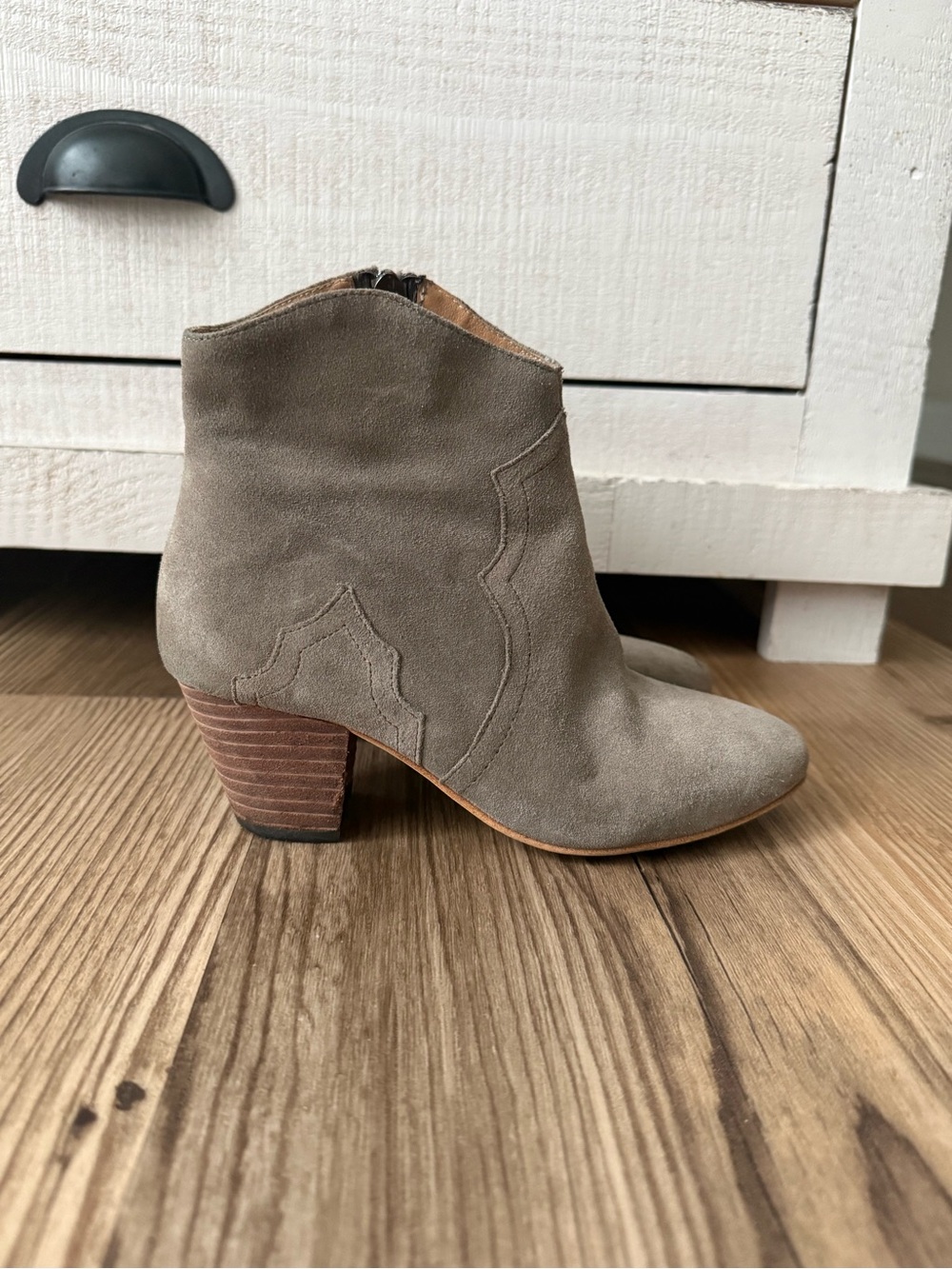 Isabel Marant Dickers Grey Suede Ankle Booties Stacked Heel EU 35 Boho Western